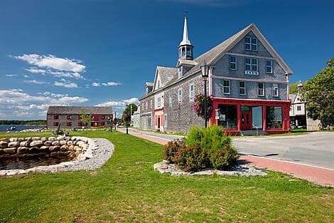 6 Oct 27 - Shelburne