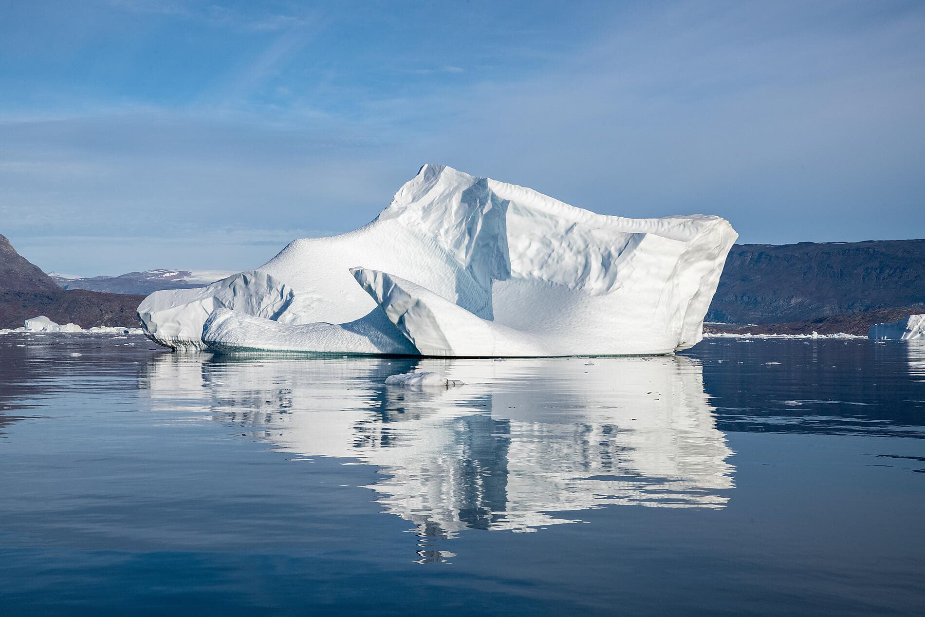 The Geographic North Pole and the east coast of Greenland  