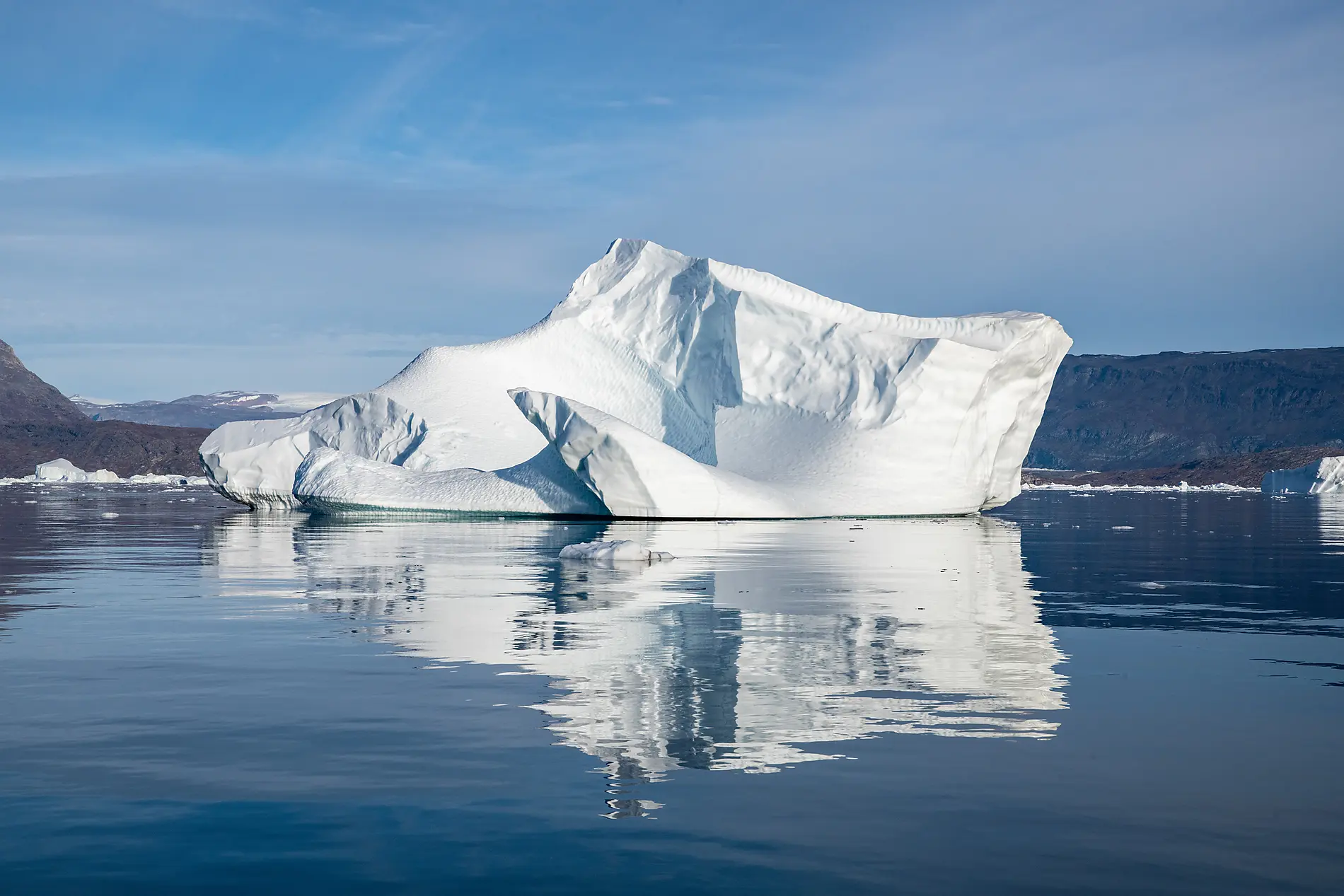 The Geographic North Pole and the east coast of Greenland  