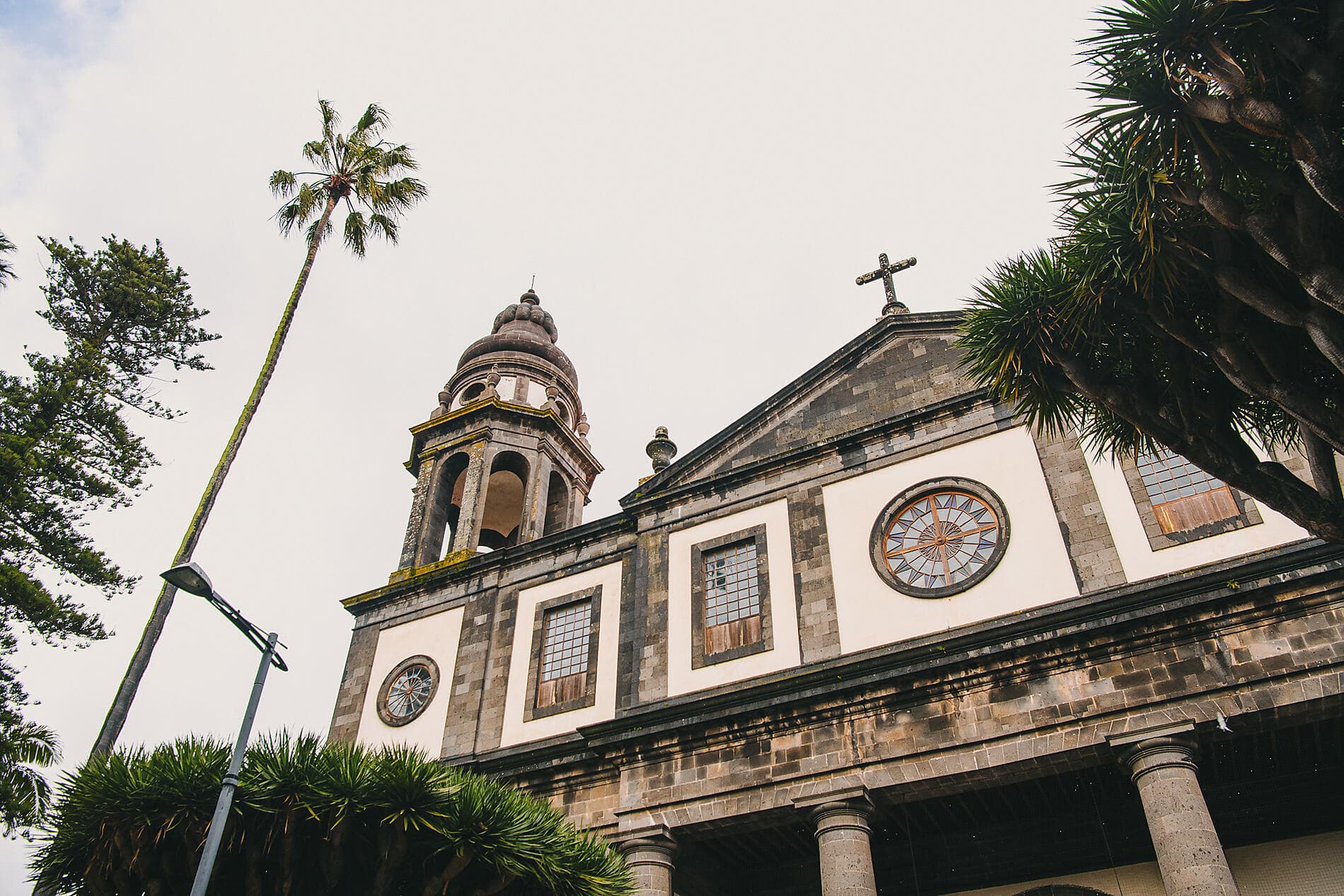 Splendours of the Canaries and authentic Madeira 