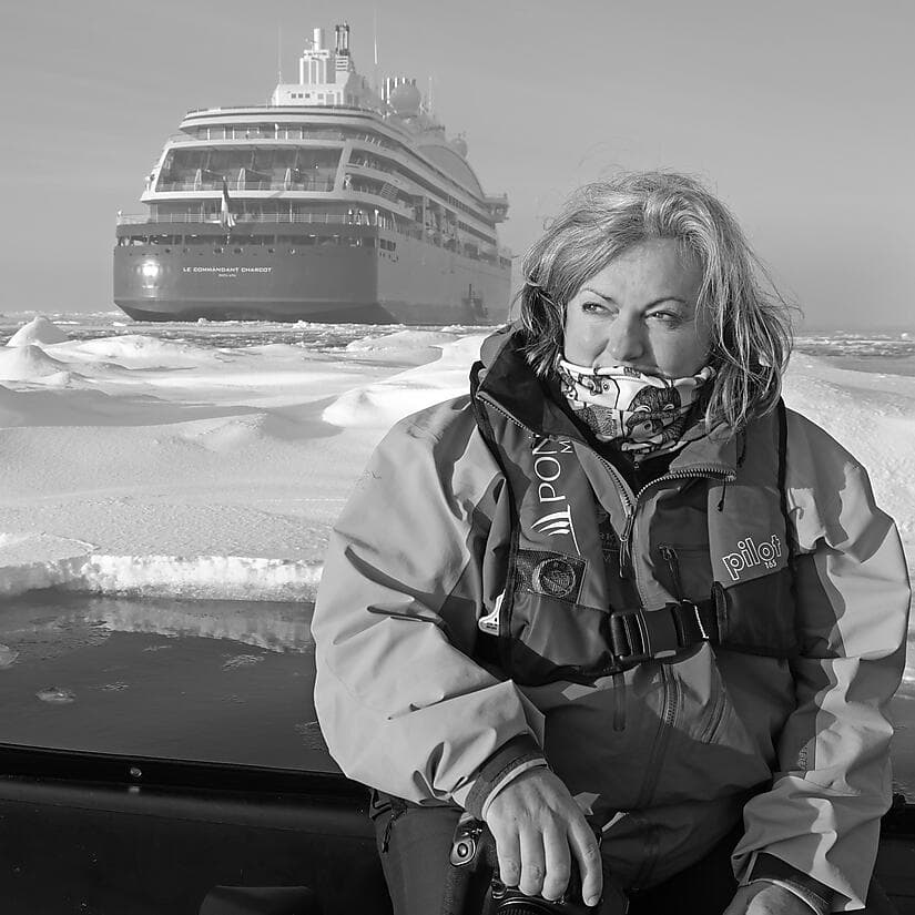 SUE_FLOOD - crédit Ian Dawson.jpg